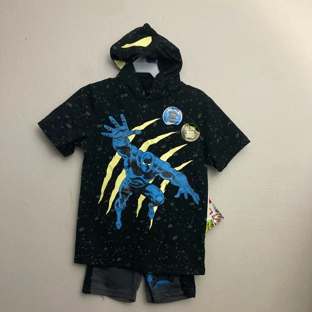 8-20 Boys black Panther outfit set shorts 4 NWT glow in the dark